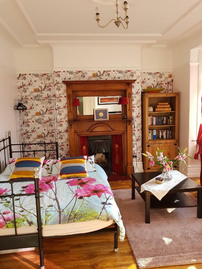 Beautiful Room In Victorian Family Home Ilford Dış mekan fotoğraf